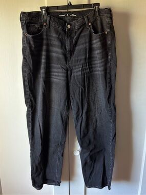 Old Navy Black Boyfriend Jeans